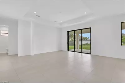 2208 NE 9th Ave, Cape Coral, FL 33909 - Photo 20