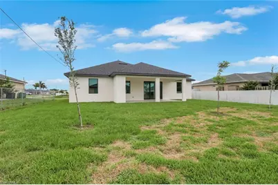 1412 NE 2nd Pl, Cape Coral, FL 33909 - Photo 36