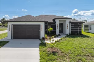 816 Floyd Ave S, Lehigh Acres, FL 33976 - Photo 1