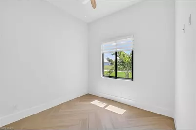 2014 SW 8th Pl, Cape Coral, FL 33991 - Photo 22