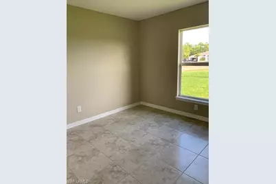 2413 NW 29th St, Cape Coral, FL 33993 - Photo 12