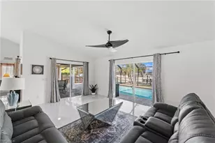 126 SE 15th Pl, Cape Coral, FL 33990 - Photo 32