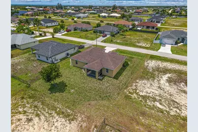 4402 NW 32nd Ter, Cape Coral, FL 33993 - Photo 8