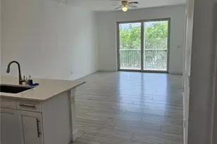 4425 SW Santa Barbara Pl, Cape Coral, FL 33914 - Photo 4