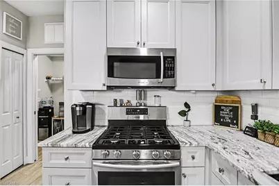 9359 Aviano Dr, Fort Myers, FL 33913 - Photo 12