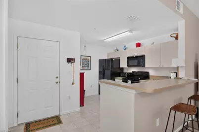 15433 Bellamar Cir #1014, Fort Myers, FL 33908 - Photo 6