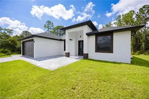 4402 East 13th Street, Lehigh Acres, FL 33972 - Photo 4