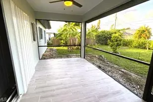2205 SE 18th Ave, Cape Coral, FL 33990 - Photo 14