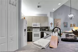 15250 Riverbend Blvd, North Fort Myers, FL 33917 - Photo 14