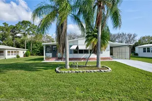 26260 Squire Ln, Bonita Springs, FL 34135 - Photo 2