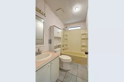 26260 Squire Ln, Bonita Springs, FL 34135 - Photo 20