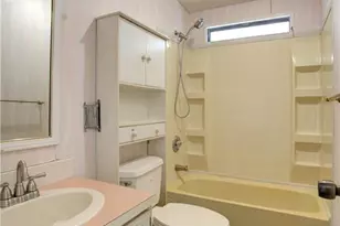 26260 Squire Ln, Bonita Springs, FL 34135 - Photo 20