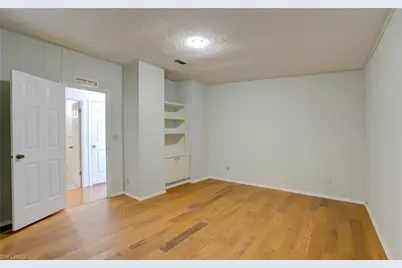 26260 Squire Ln, Bonita Springs, FL 34135 - Photo 18