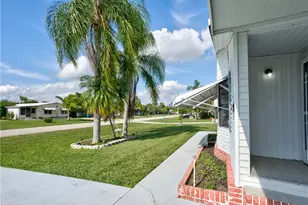 26260 Squire Ln, Bonita Springs, FL 34135 - Photo 6