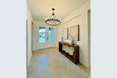9291 Aqua Overlook Ct, Lehigh Acres, FL 33936 - Photo 2