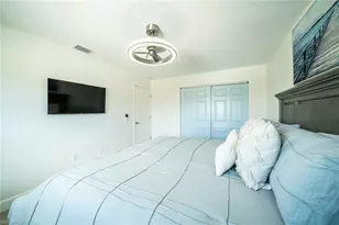 21671 Indian Bayou Dr, Fort Myers Beach, FL 33931 - Photo 18