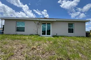 1609 NE 33rd Terrace, Cape Coral, FL 33909 - Photo 4