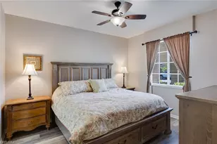 2865 Cypress Trace Cir, Naples, FL 34119 - Photo 12