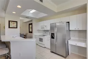 2865 Cypress Trace Cir, Naples, FL 34119 - Photo 8