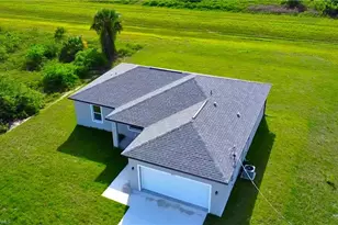 1246 Claremont St E, Lehigh Acres, FL 33974 - Photo 2