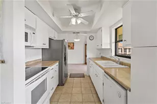 8565 Charter Club Cir, Fort Myers, FL 33919 - Photo 12
