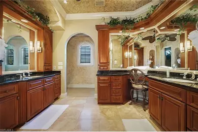 232 Bayshore Dr, Cape Coral, FL 33904 - Photo 14