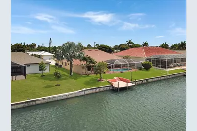 1803 NE 2nd St, Cape Coral, FL 33909 - Photo 26