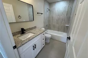 4426 SW Santa Barbara Pl, Cape Coral, FL 33914 - Photo 24