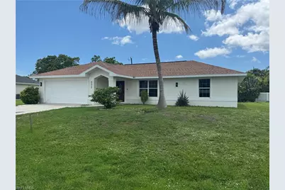 4426 SW Santa Barbara Pl, Cape Coral, FL 33914 - Photo 2