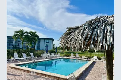 1740 Pine Valley Dr #113, Fort Myers, FL 33907 - Photo 8