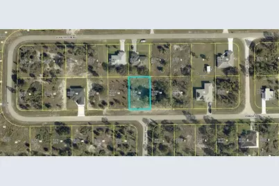 921 Panda Dr, Lehigh Acres, FL 33974 - Photo 1