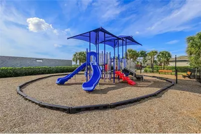451 Spring Hill Lake Loop, Cape Coral, FL 33993 - Photo 46