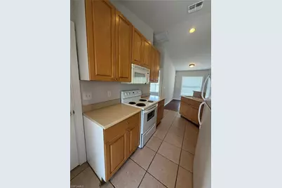 5315 Belrose St, Lehigh Acres, FL 33971 - Photo 10