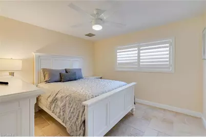 2021 SE 17th Pl, Cape Coral, FL 33990 - Photo 20