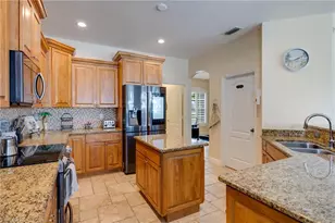 2021 SE 17th Pl, Cape Coral, FL 33990 - Photo 6