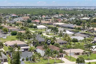 2021 SE 17th Pl, Cape Coral, FL 33990 - Photo 40