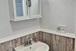 2757 Garden St, North Fort Myers, FL 33917 - Photo 12