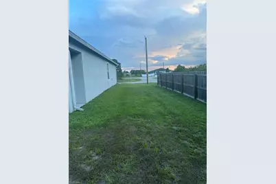 9028 Largo Cir, Labelle, FL 33935 - Photo 18