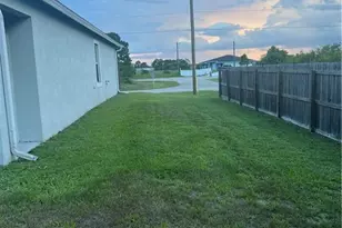 9028 Largo Cir, Labelle, FL 33935 - Photo 18