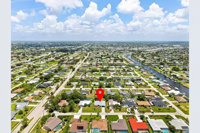 911 SE 16th Ter, Cape Coral, FL 33990 - Photo 42