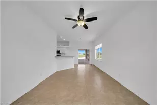 21 Kismet Pkwy E, Cape Coral, FL 33909 - Photo 10