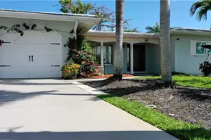 253 Bayshore Dr, Cape Coral, FL 33904 - Photo 1