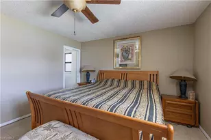 1112 SE 13th Pl, Cape Coral, FL 33990 - Photo 20