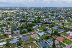 1112 SE 13th Pl, Cape Coral, FL 33990 - Photo 32