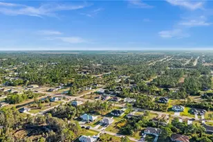 915-917 Graystone Ave, Lehigh Acres, FL 33974 - Photo 26