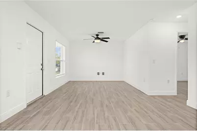 915-917 Graystone Ave, Lehigh Acres, FL 33974 - Photo 4