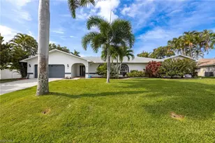 2312 SW 50th St, Cape Coral, FL 33914 - Photo 2
