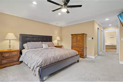 1023 SE 15th St, Cape Coral, FL 33990 - Photo 10