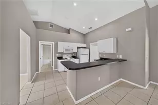 818 Desoto Ave S, Lehigh Acres, FL 33972 - Photo 10