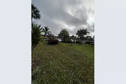 9301 Central Park Dr #102, Fort Myers, FL 33919 - Photo 18